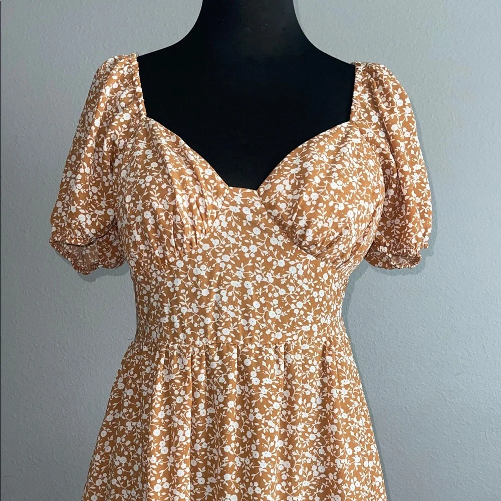 Elegant Pie In The Sky Tan Floral Midi Dress - Picture 4 of 9